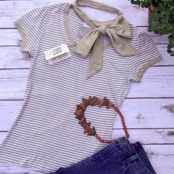 White & Tan Striped Organic Cotton T-Shirt NWT - Picture 1 of 6